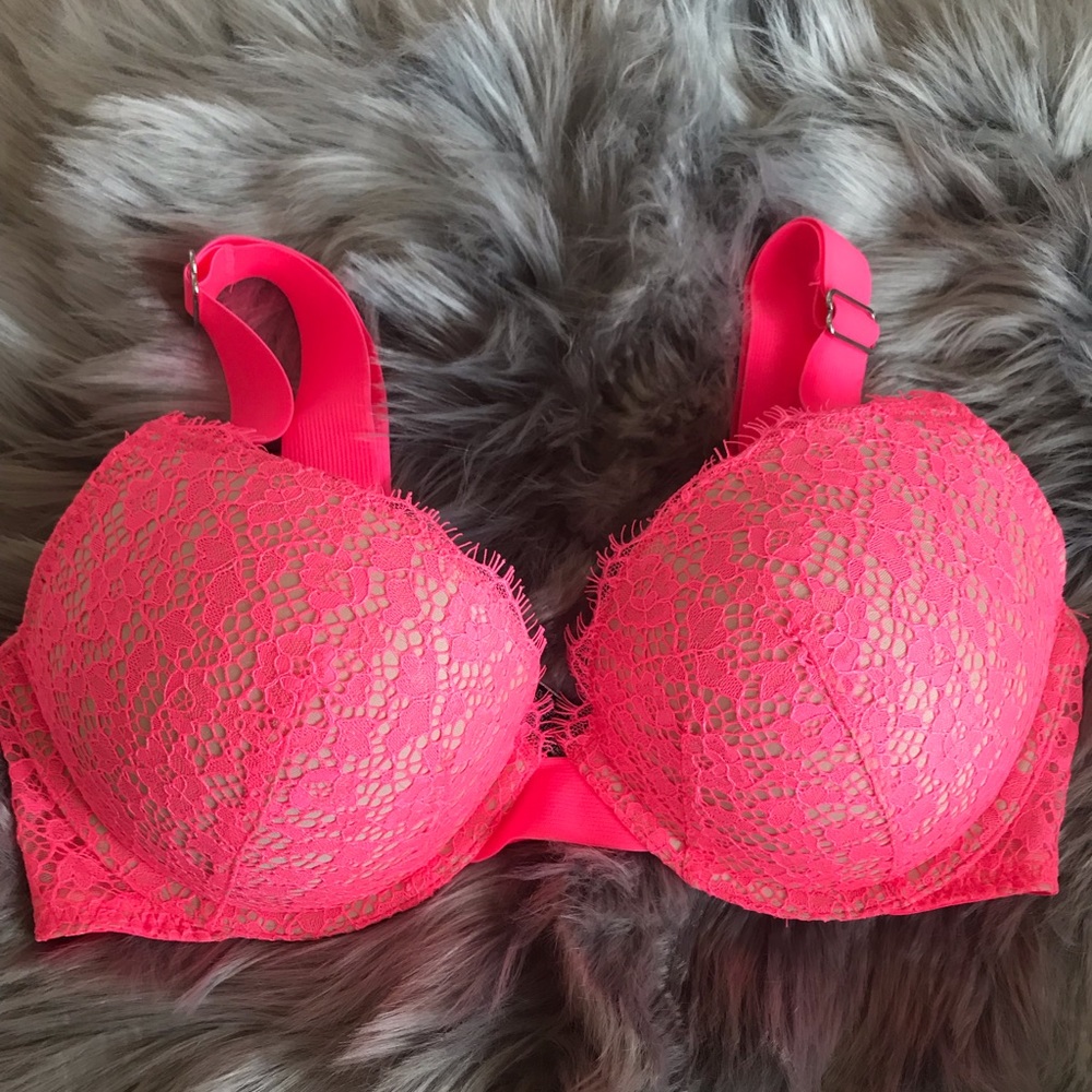 Victoria’s Secret Push-up Bra.